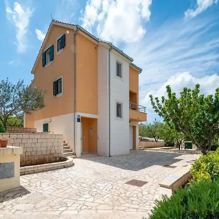 Jelena - Five Bedroom With Swimming Pool * Dračevica