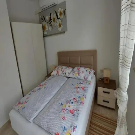 Jelena - Five Bedroom With Swimming Pool * Dračevica